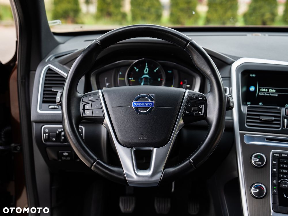 Volvo XC 60 D4 Momentum - 34