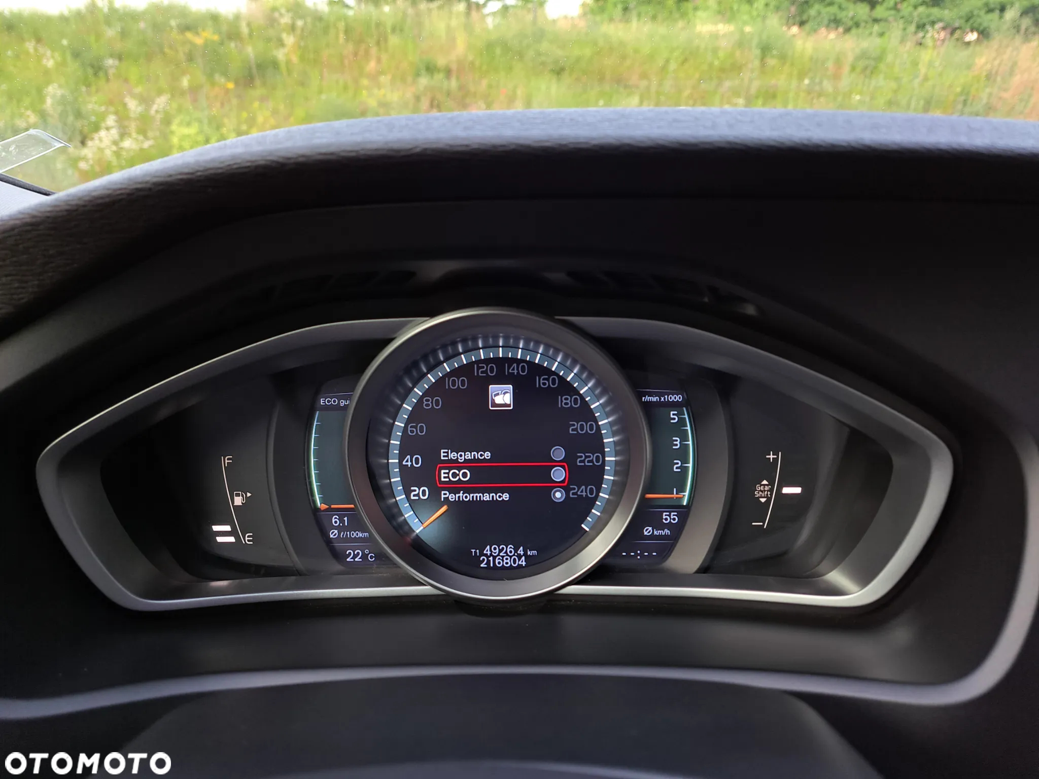 Volvo V40 - 30