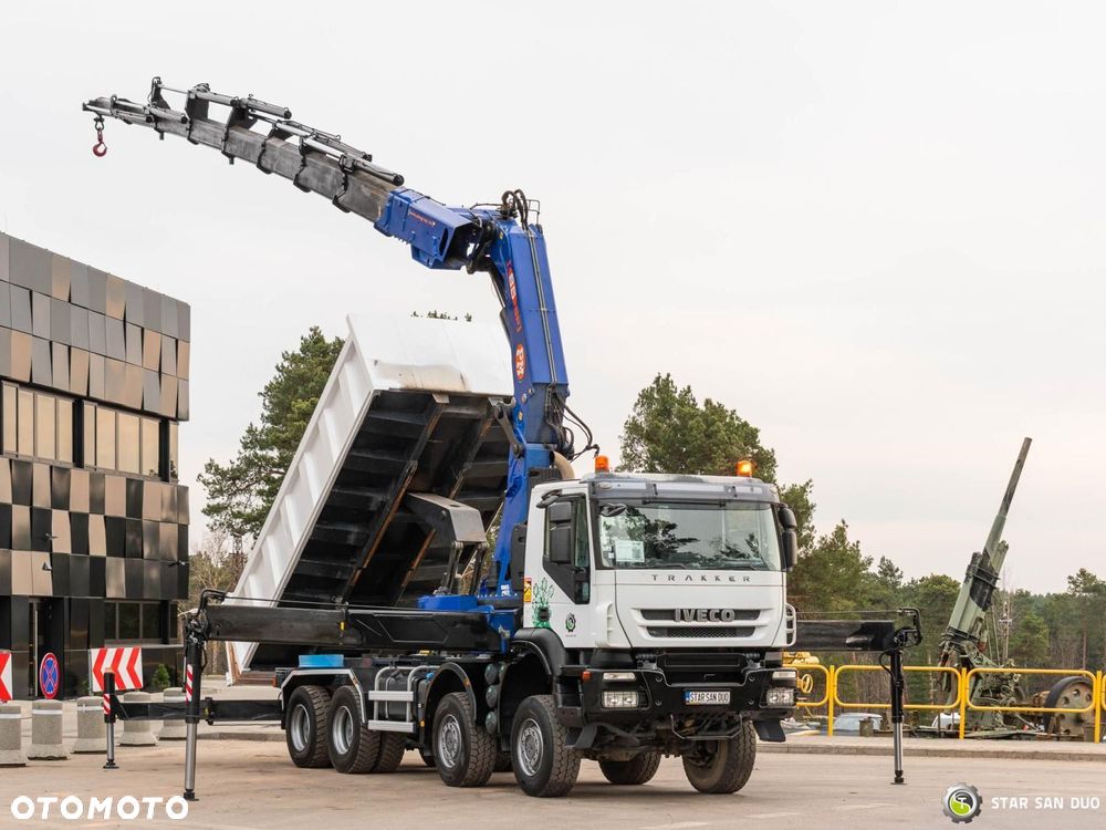 Iveco TRAKKER 450 8x8 PM 85SP HDS Żuraw Wywrotka - 9