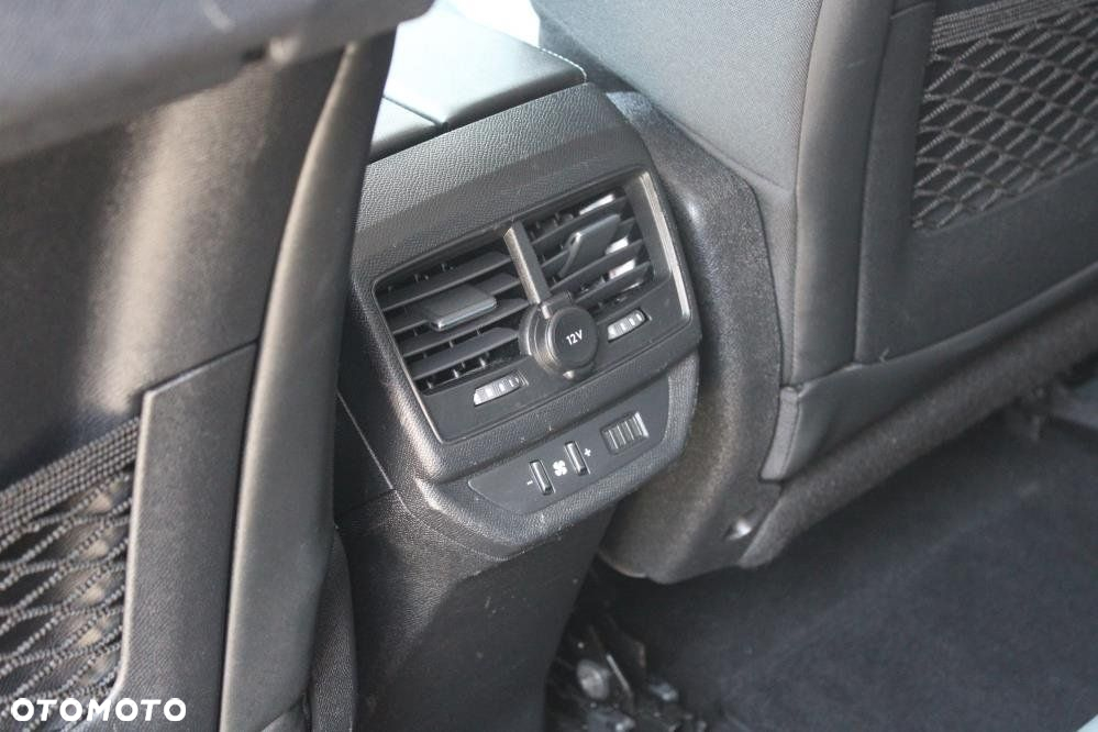 Peugeot 5008 - 33