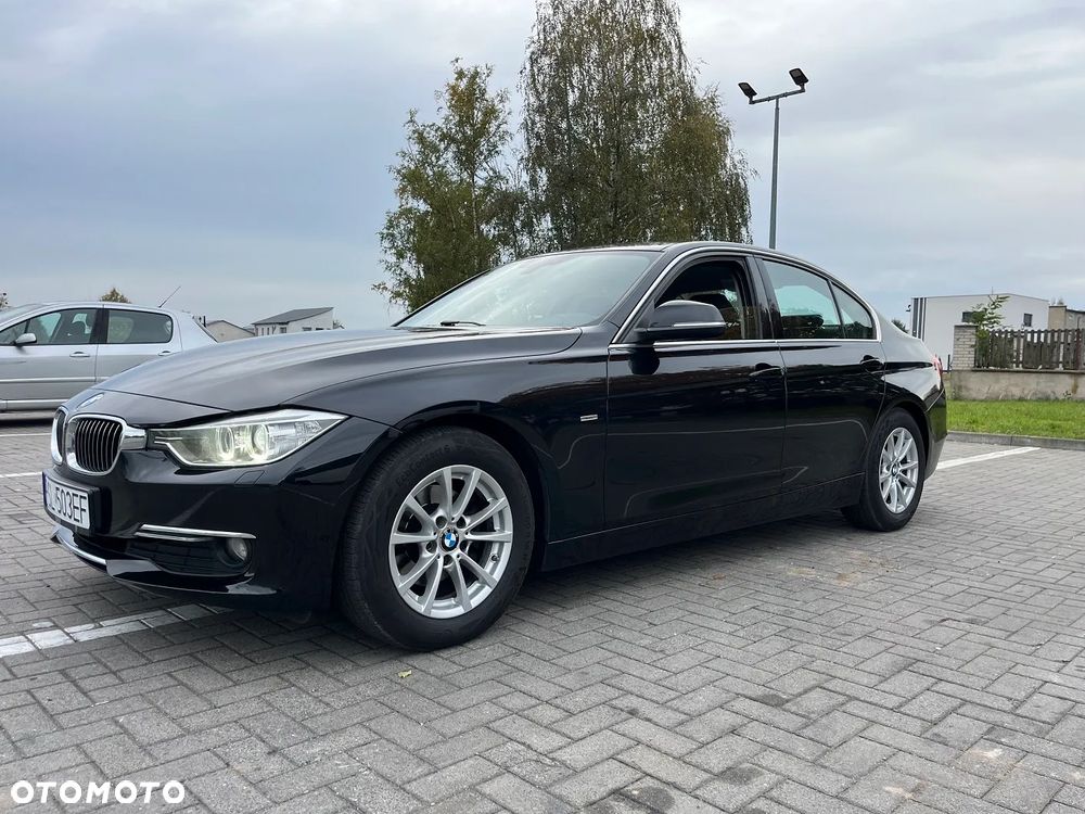 BMW Seria 3 320d Efficient Dynamic Edition Blue Performance Luxury Line - 6