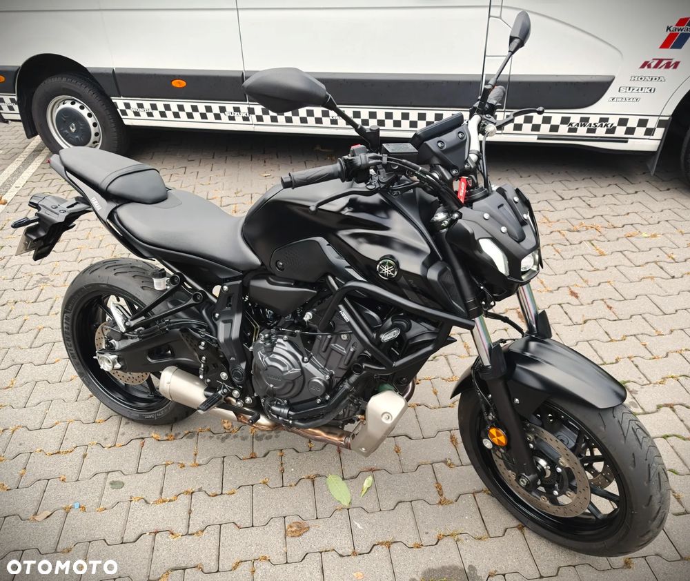 Yamaha MT - 19