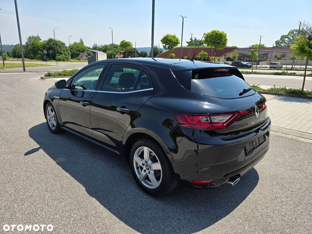 Renault Megane BLUE dCi 115 BOSE EDITION - 25