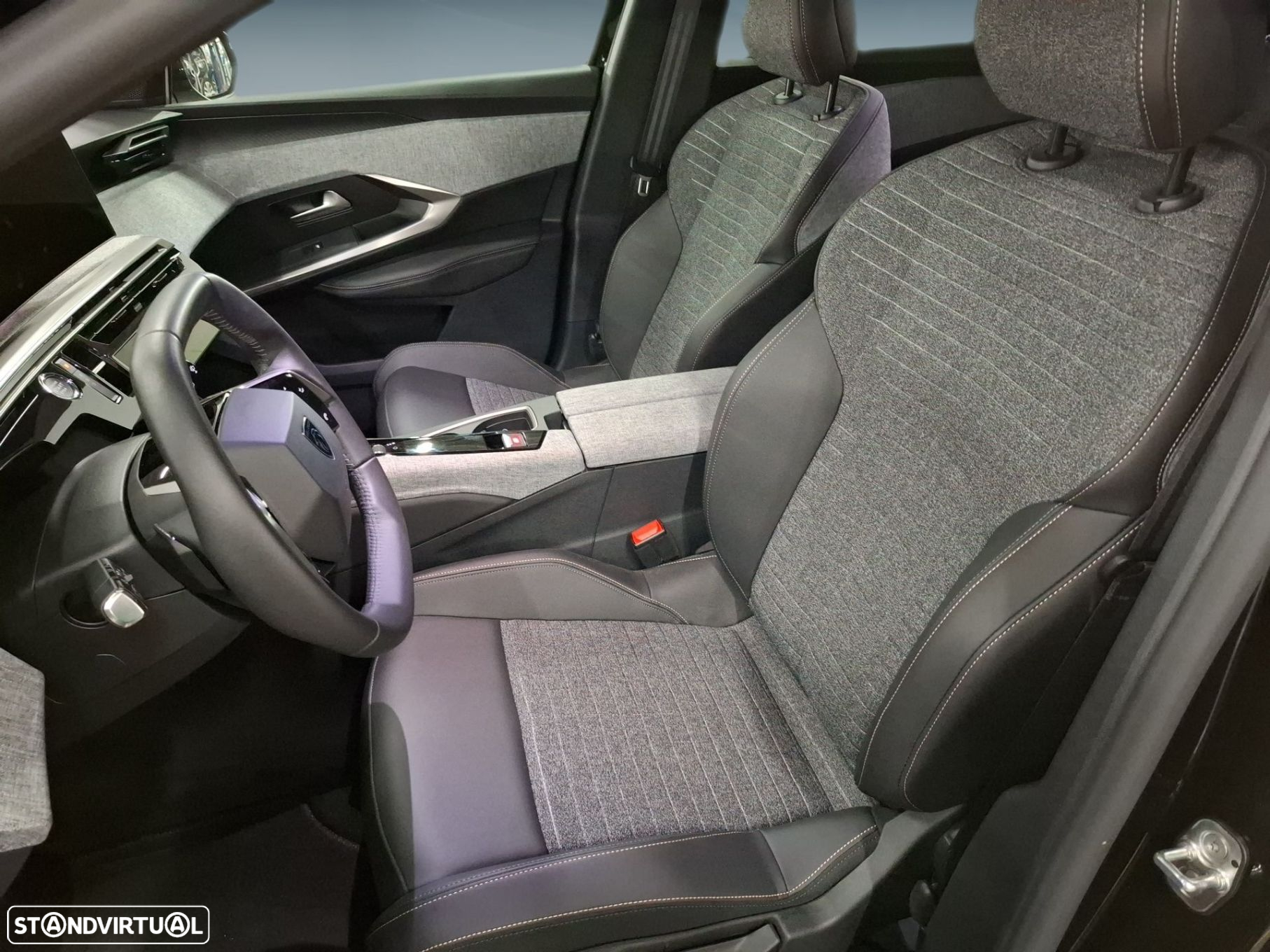 Peugeot E-5008 73 kWh Allure - 11