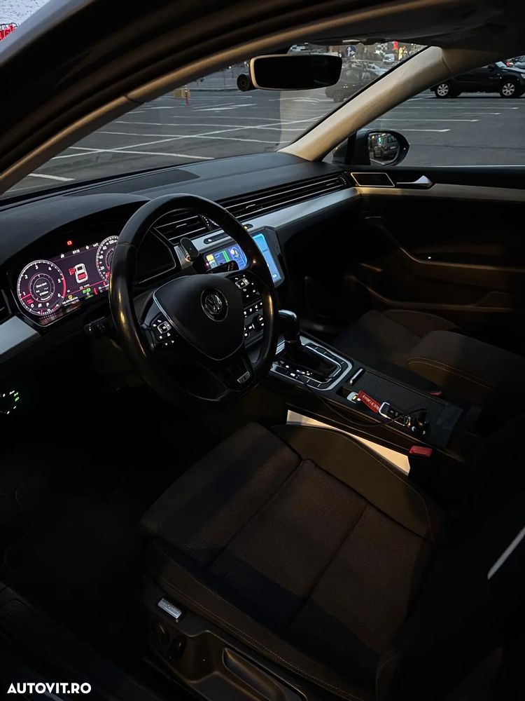 Volkswagen Passat - 6