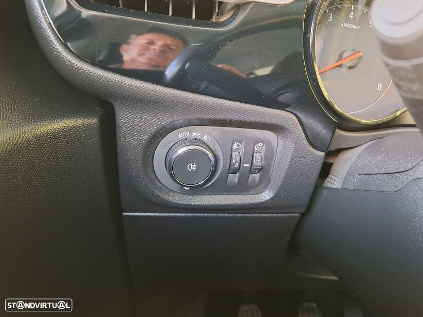 Opel Corsa 1.5 D Business - 5