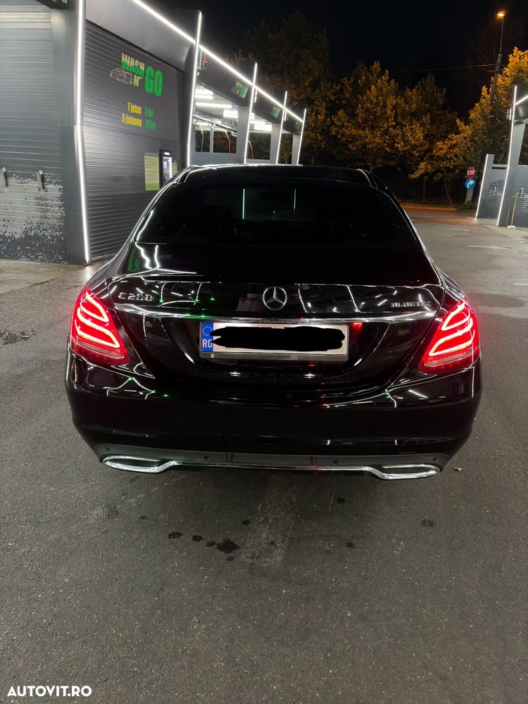 Mercedes-Benz C - 5