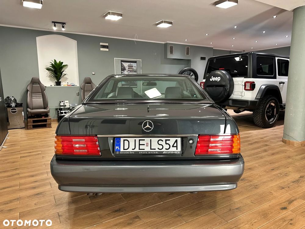 Mercedes-Benz SL - 14