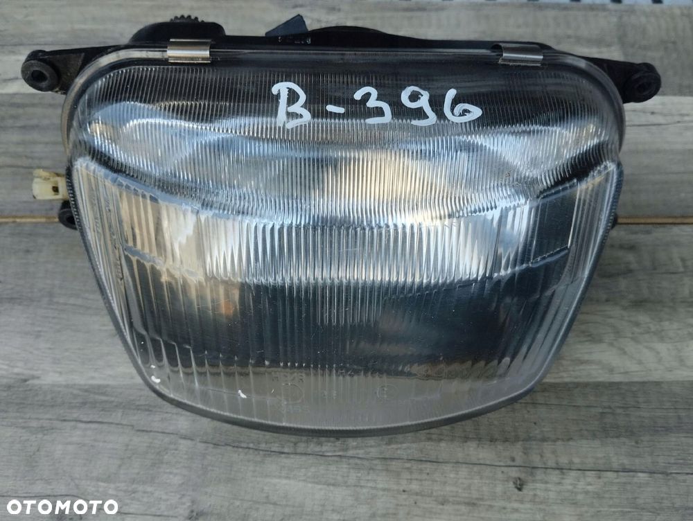 yamaha majesty 250 lampa przód - 8