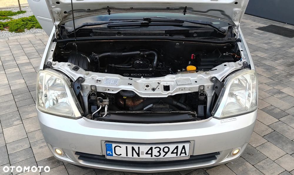 Opel Meriva - 32