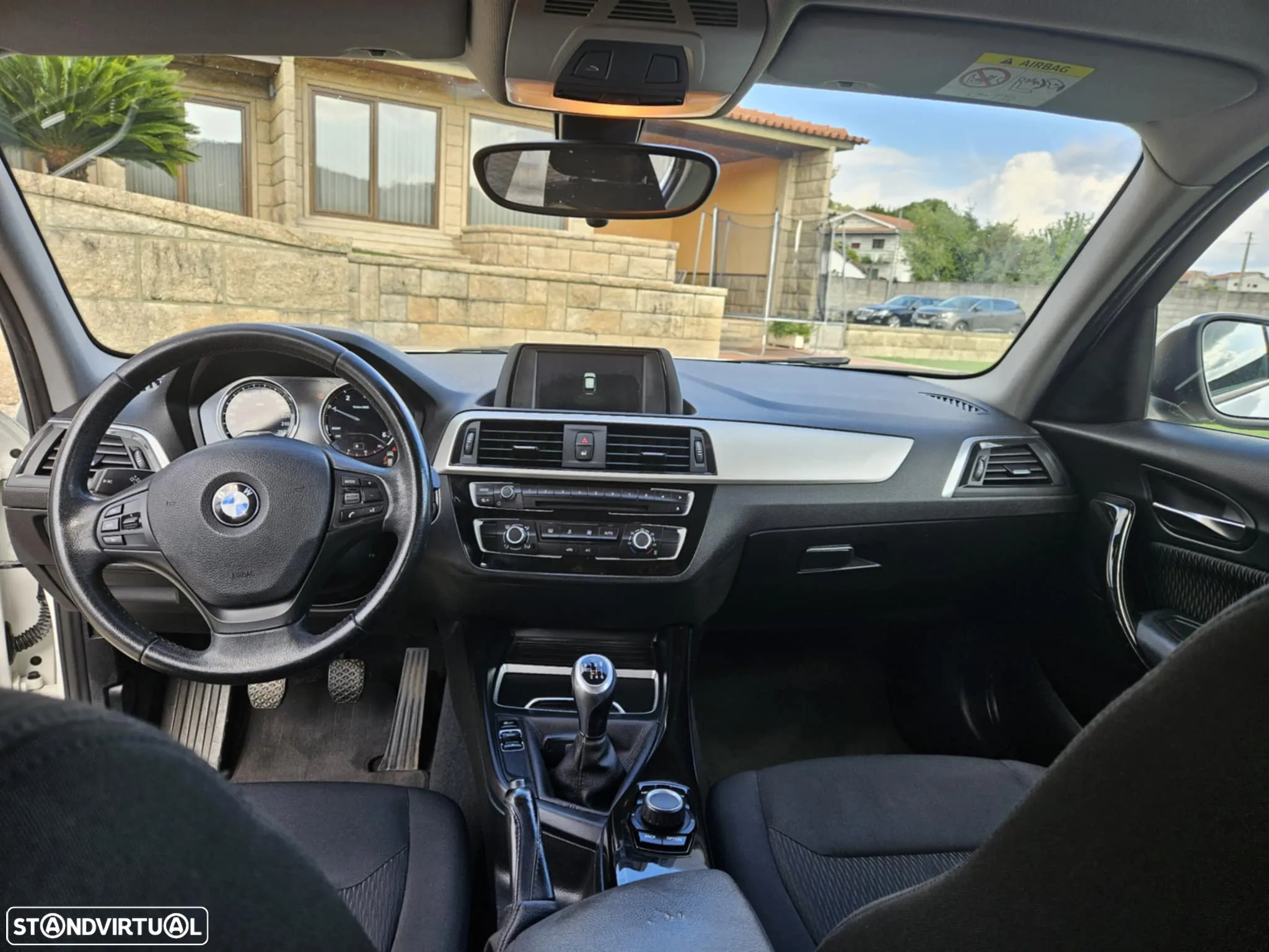 BMW 116 d EDynamics Advantage - 24