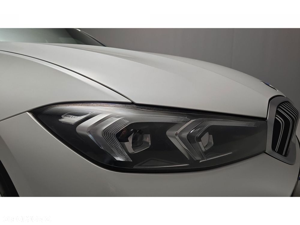 BMW Seria 3 320d xDrive mHEV M Sport - 26