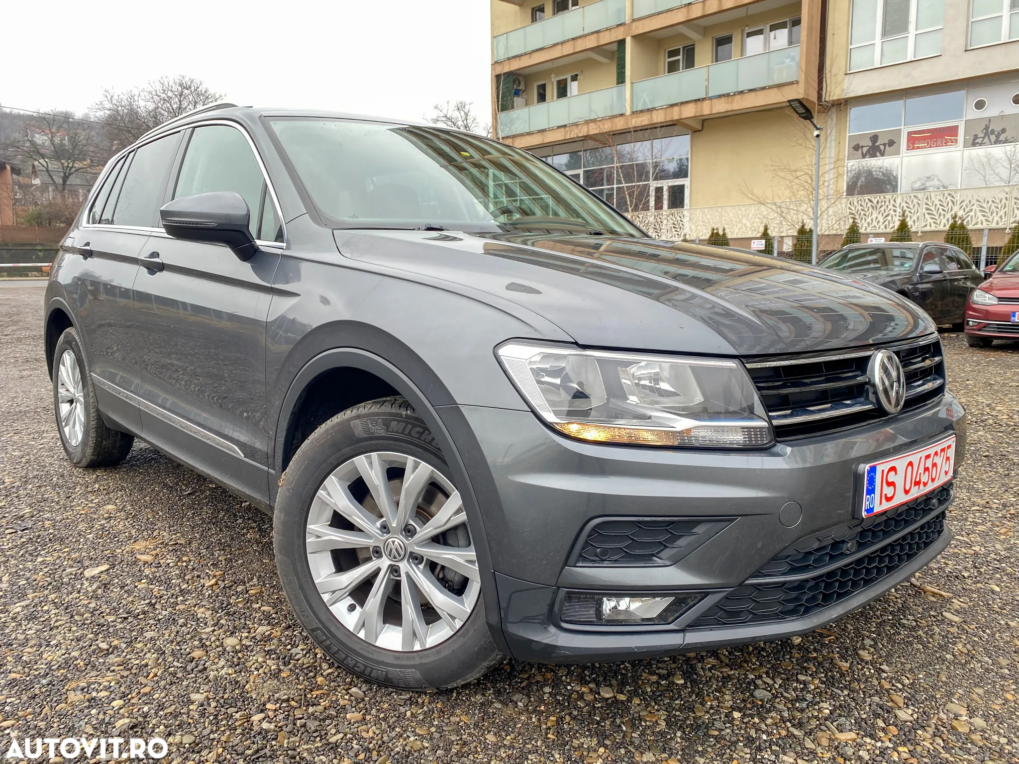 Volkswagen Tiguan 2.0 TDI DSG Elegance - 10