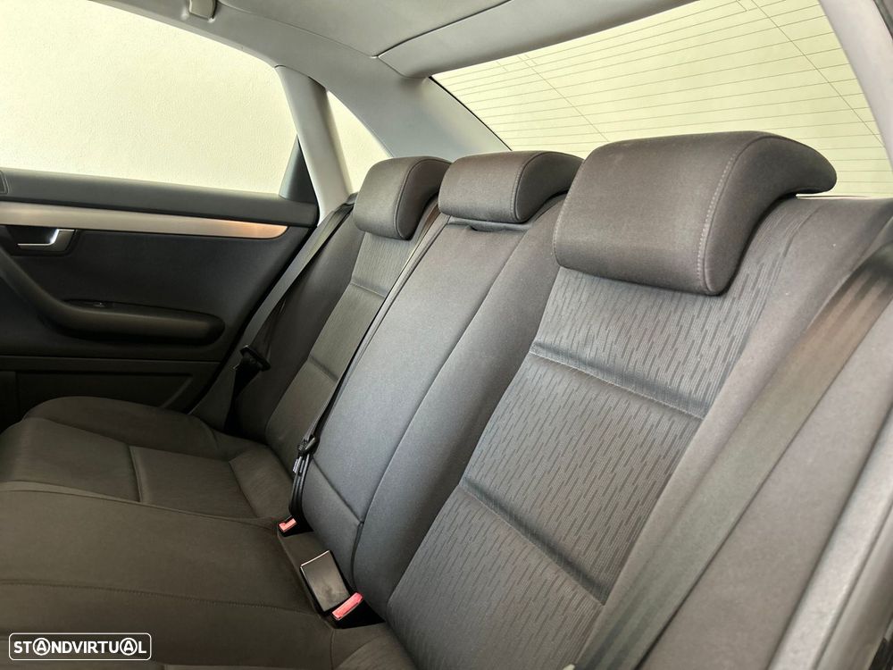 Audi A4 1.9 TDI Sport - 17