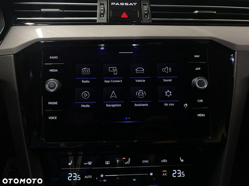 Volkswagen Passat Variant - 28