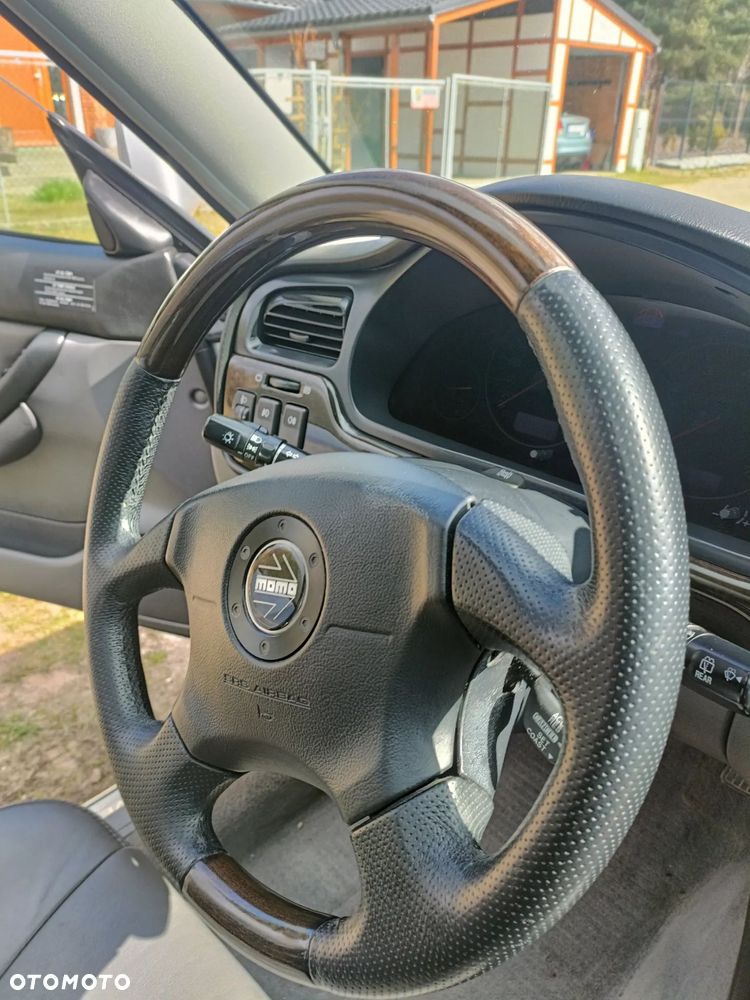 Subaru Outback 3.0 H6 - 9