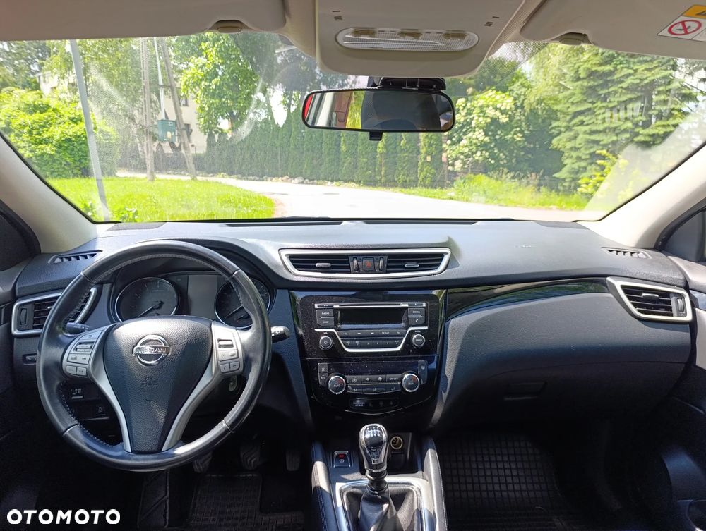 Nissan Qashqai 1.2 DIG-T Acenta EU6 - 8