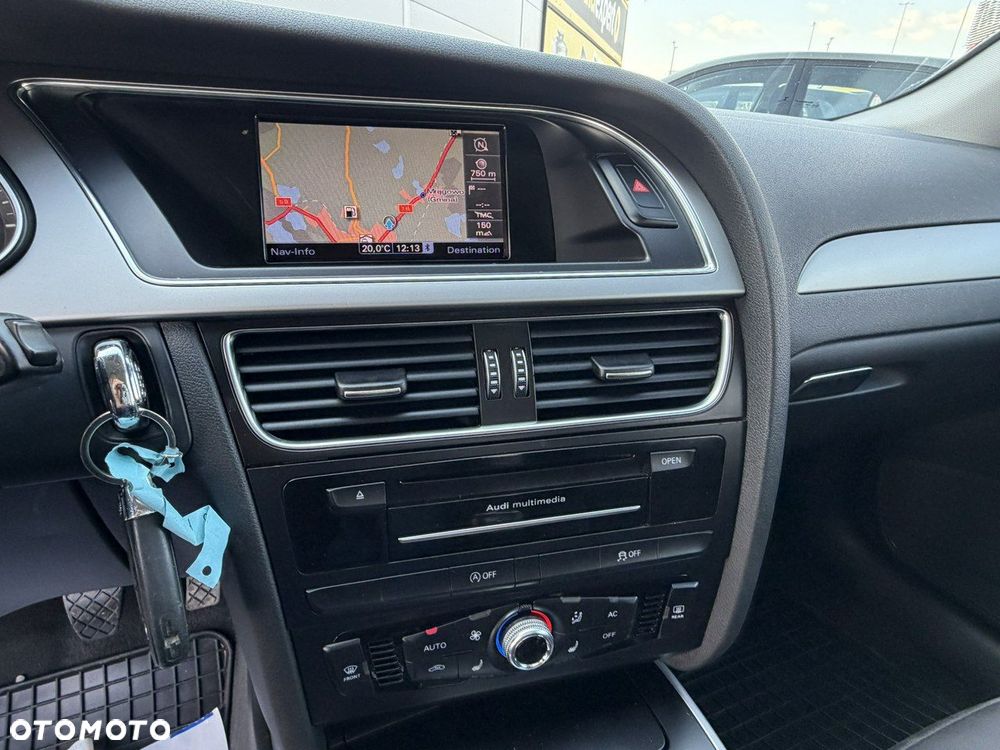 Audi A4 Avant - 28
