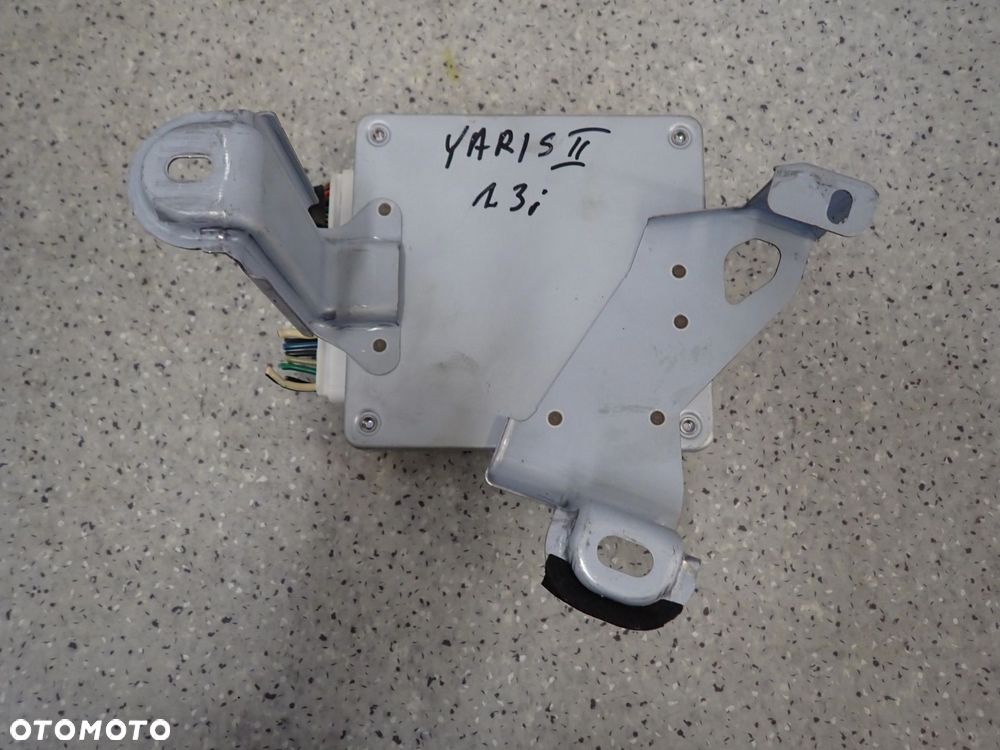 TOYOTA YARIS II AUTOMAT 06- 1.3i STEROWNIK SKRZYNI AUTOMATYCZNEJ - 5