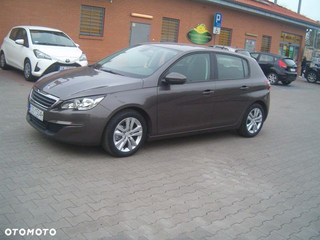 Peugeot 308 - 1