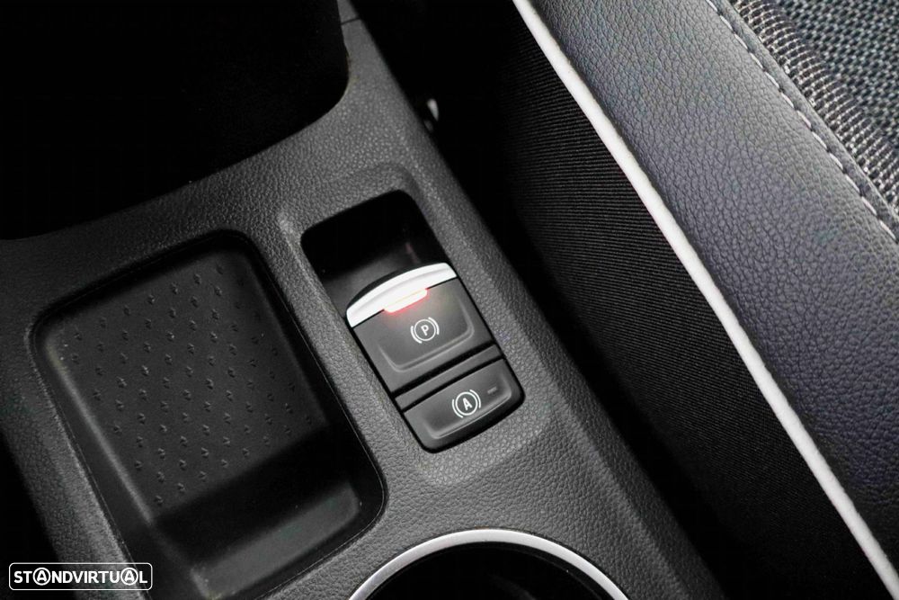 Renault Captur 1.0 TCe Evolution - 39