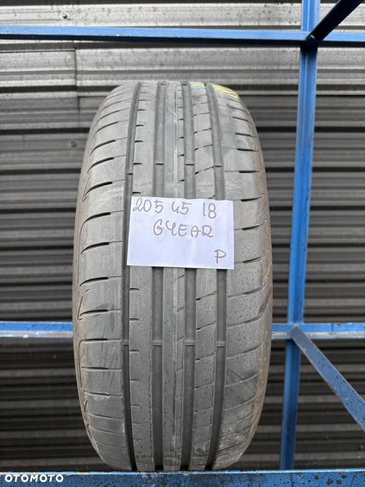 Pojedyncza Opona Letnia 205/45/18 GoodYear Eagle - 1