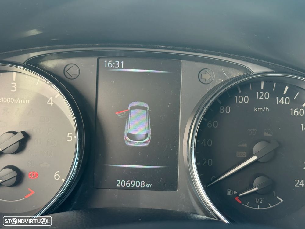 Nissan Qashqai 1.5 dCi Acenta - 31