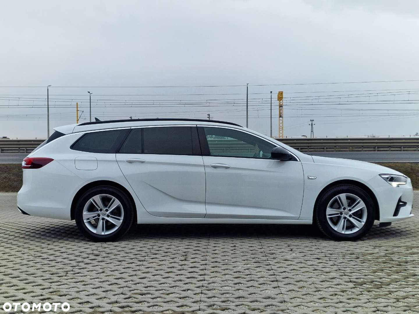 Opel Insignia - 7