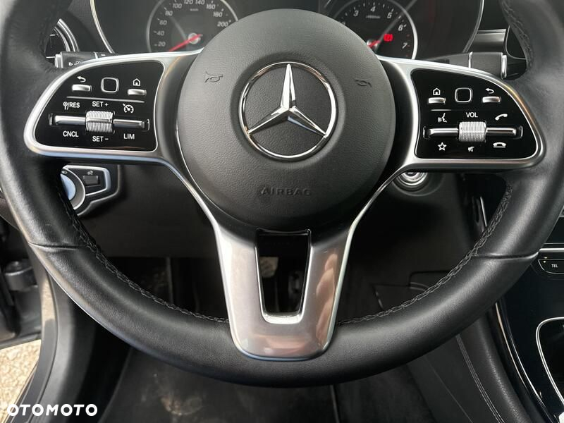 Mercedes-Benz GLC - 13