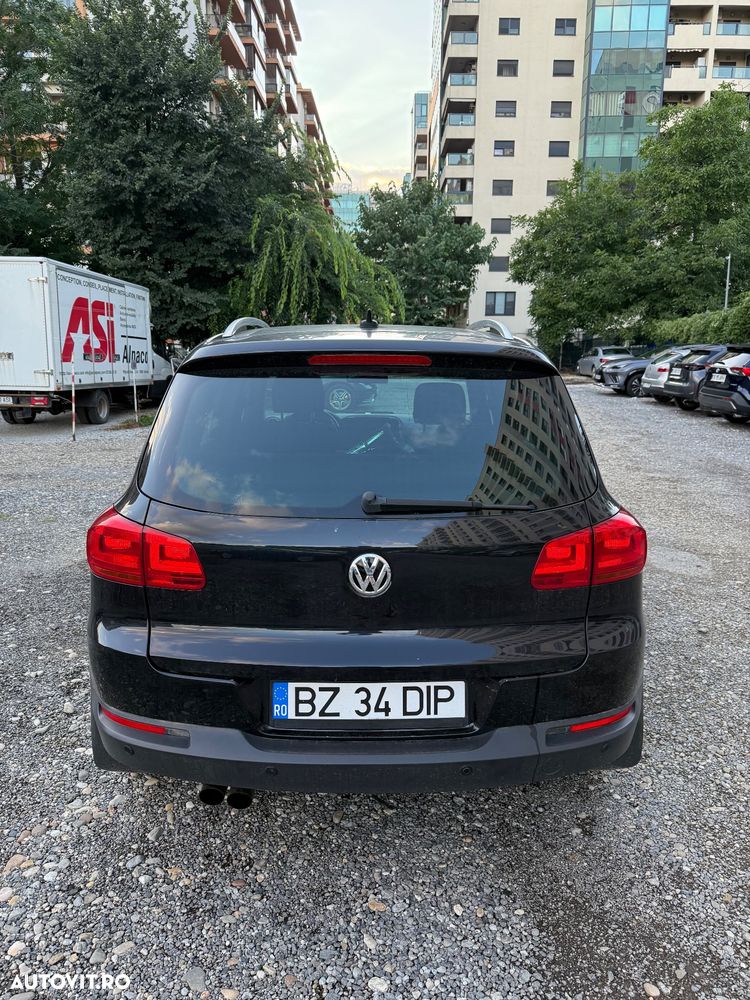 Volkswagen Tiguan 2.0 TDI 4Motion DSG Sport & Style - 14