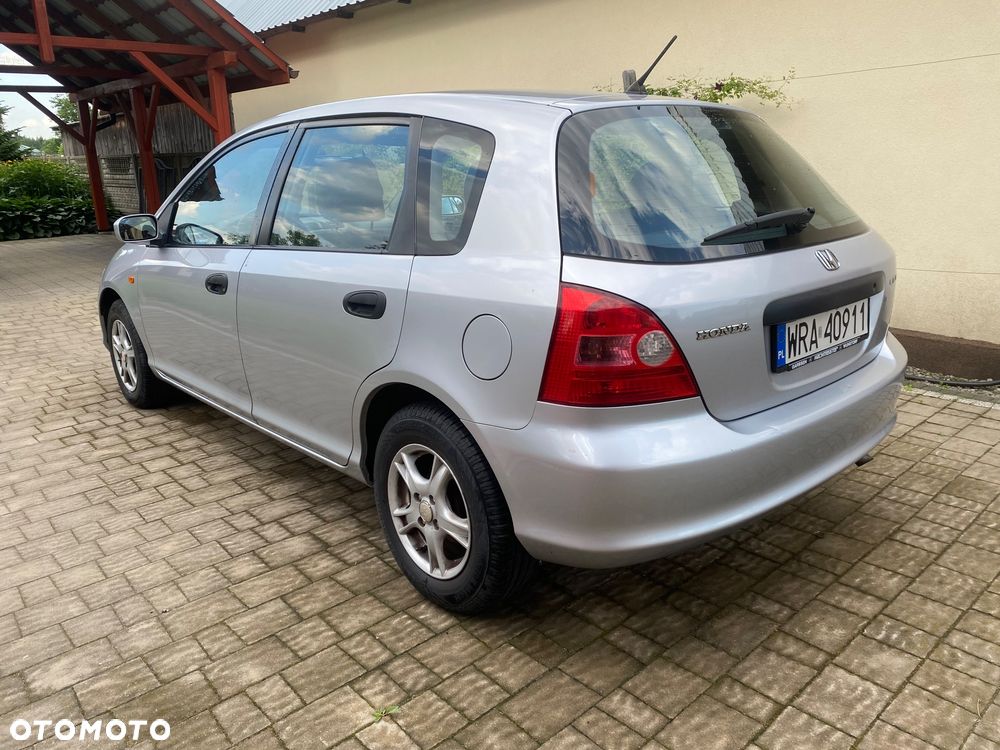 Honda Civic 1.4i LS - 2
