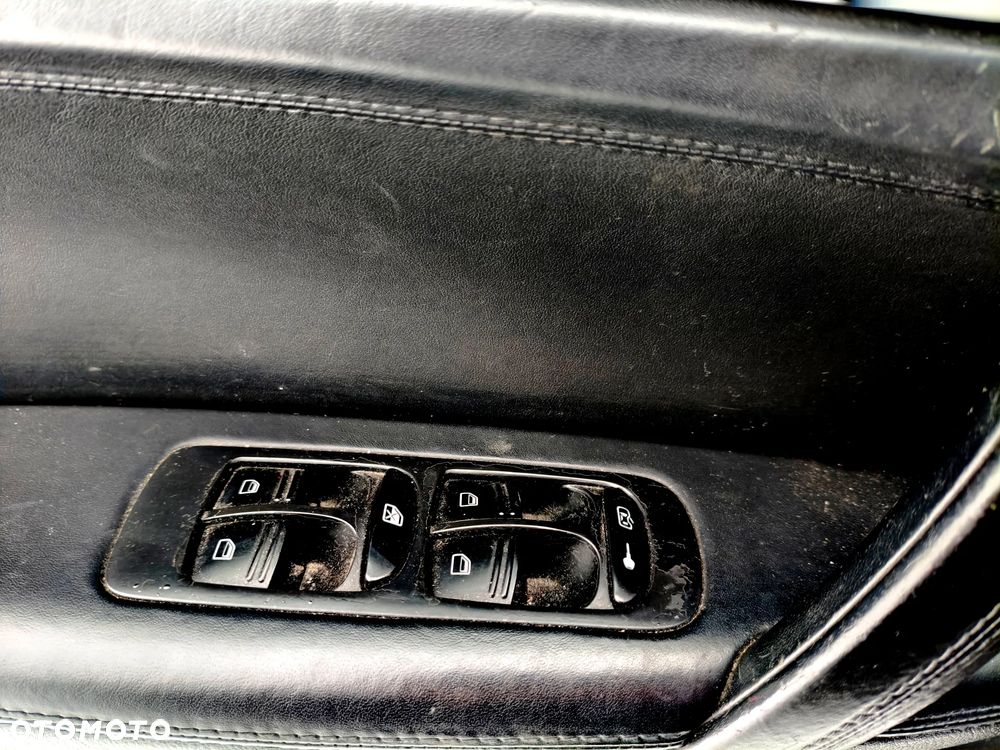 Porsche Cayenne - 11