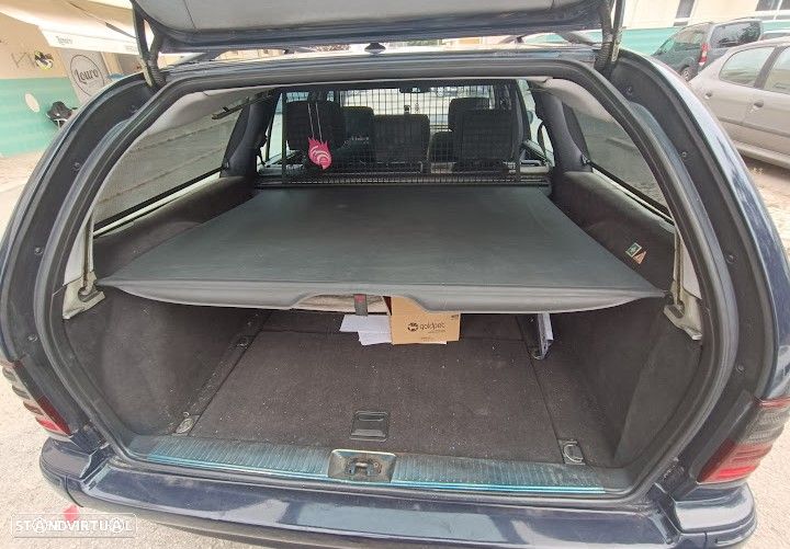 Mercedes-Benz E 220 CDI Avantgarde - 9