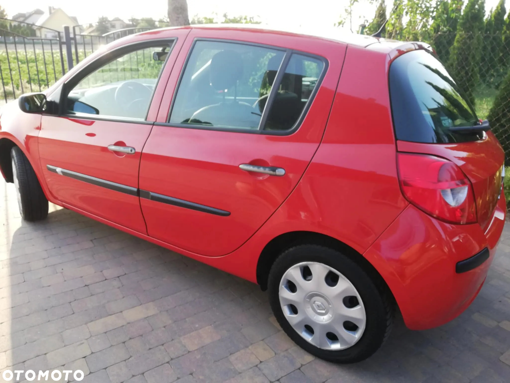 Renault Clio 1.2 16V Alize - 14