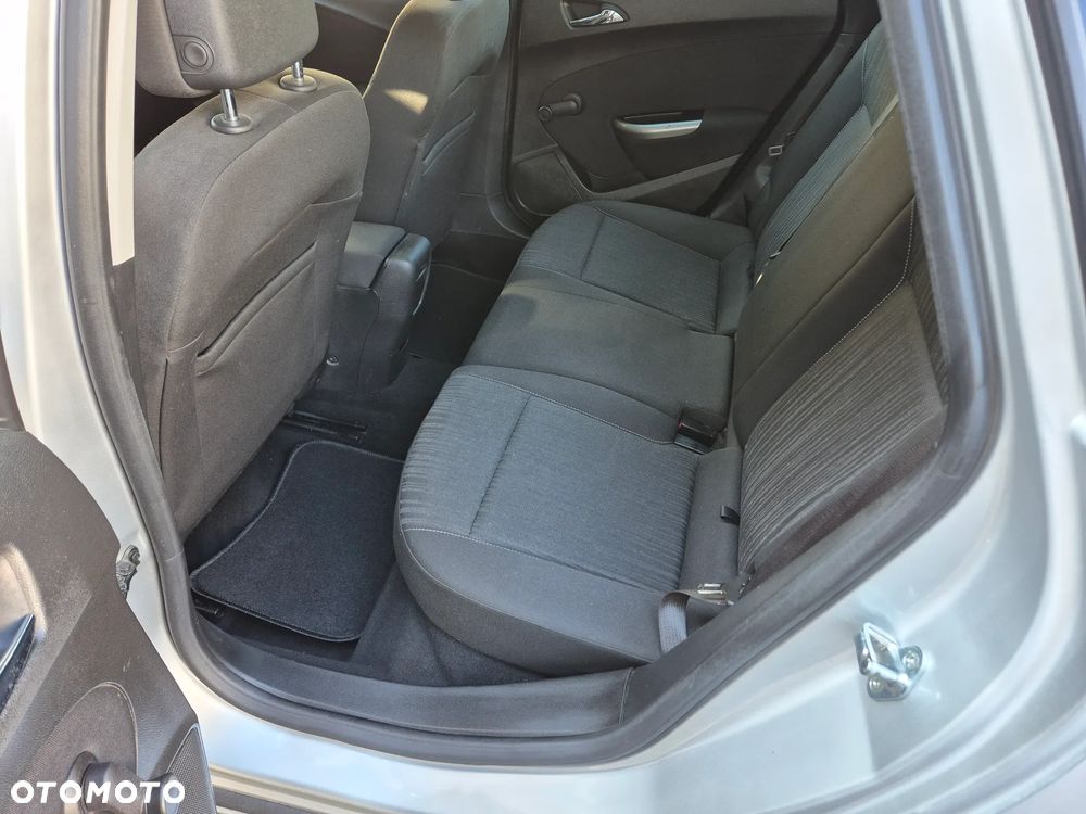 Opel Astra 1.7 CDTI Cosmo - 13