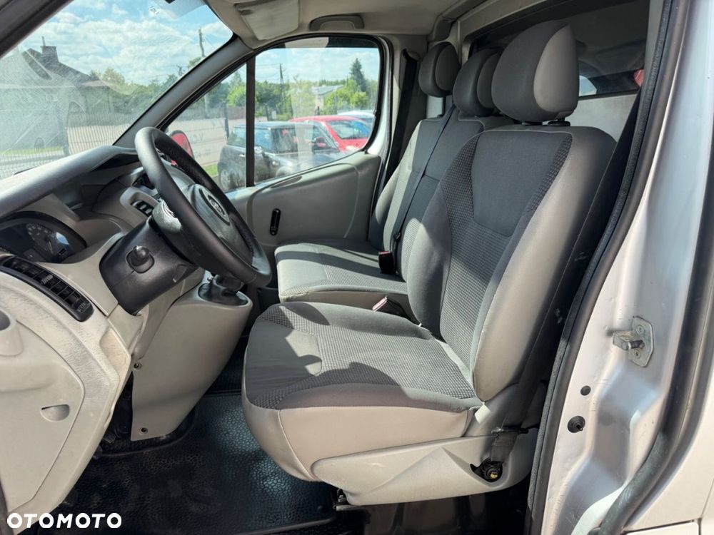 Opel VIVARO - 8