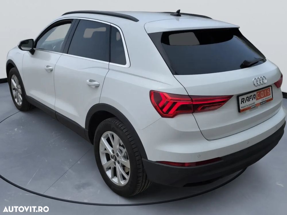 Audi Q3 45 TFSIe S tronic - 13