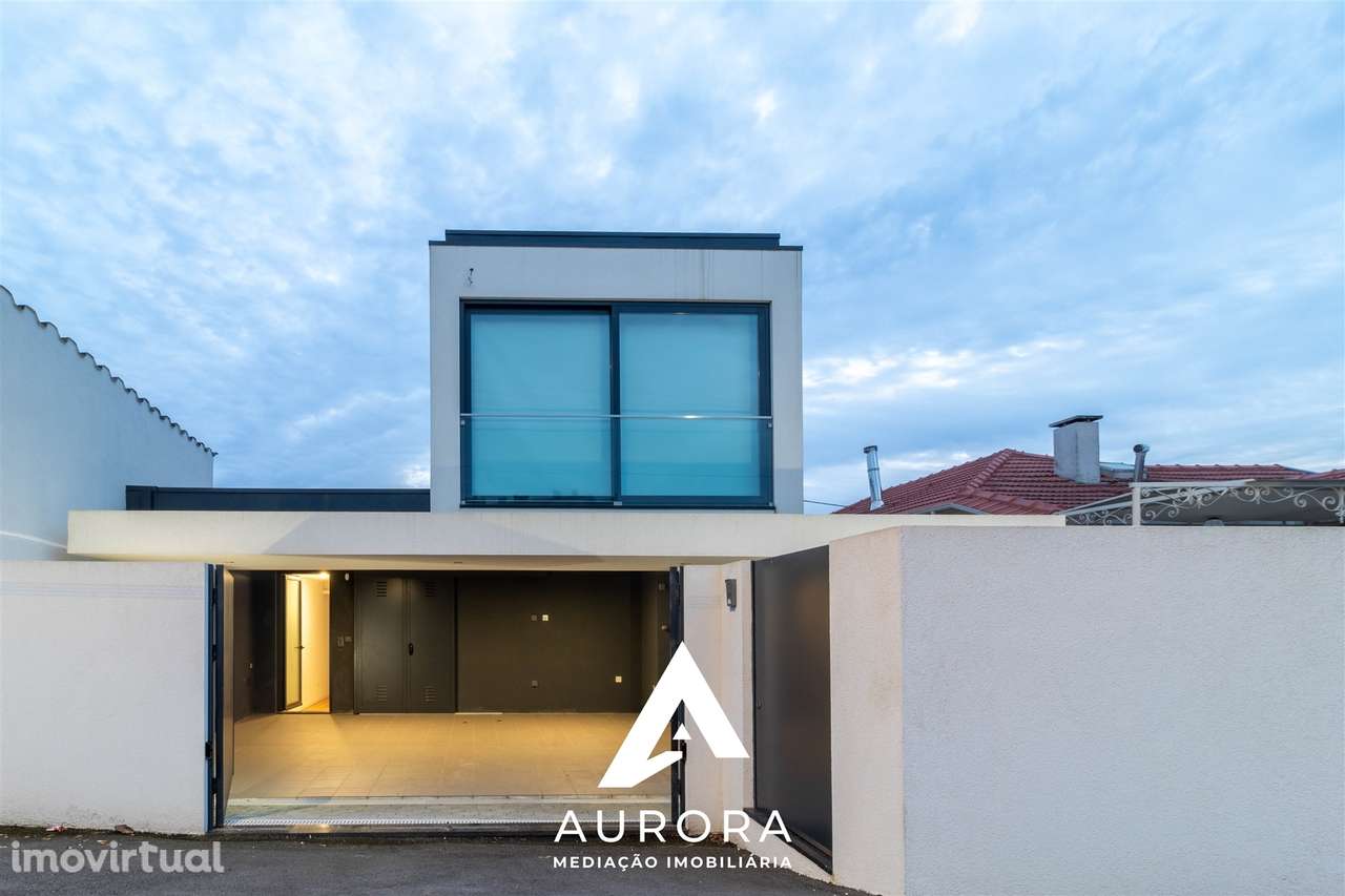 Moradia T3 Venda em São Félix da Marinha,Vila Nova de Gaia - Grande imagem: 3/34