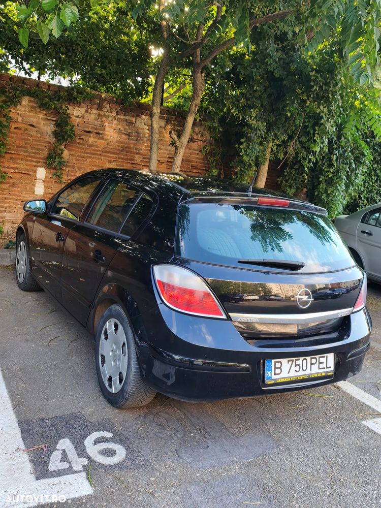 Opel Astra 1.7 CDTI Cosmo - 3
