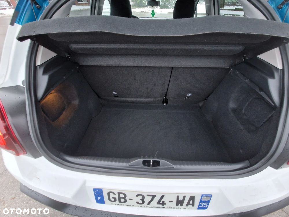 Citroën C3 Pure Tech 82 SHINE - 13