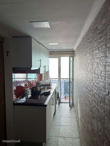 Vendo T5 no Bairro Alto - Grande imagem: 3/8