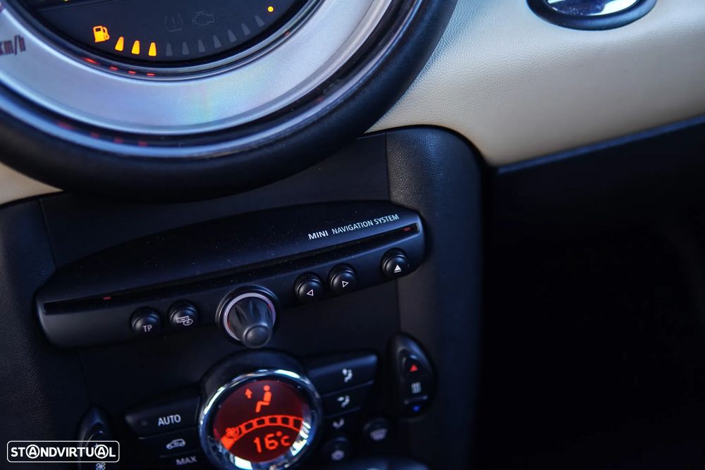 MINI Clubman Cooper D - 32