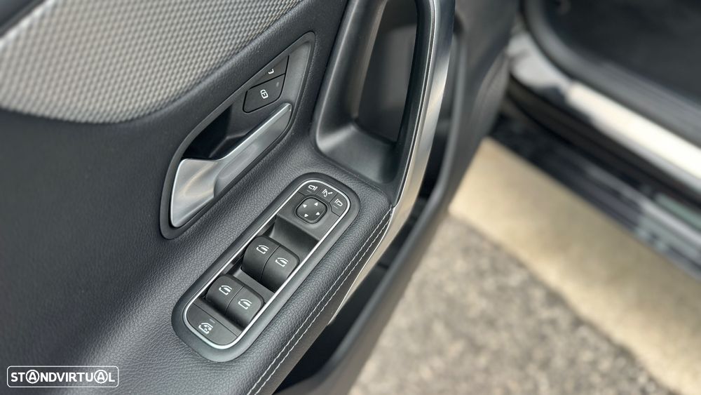 Mercedes-Benz A 250 e Style Plus - 33