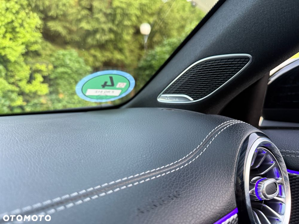 Mercedes-Benz CLA 220 d AMG Line 8G-DCT - 25