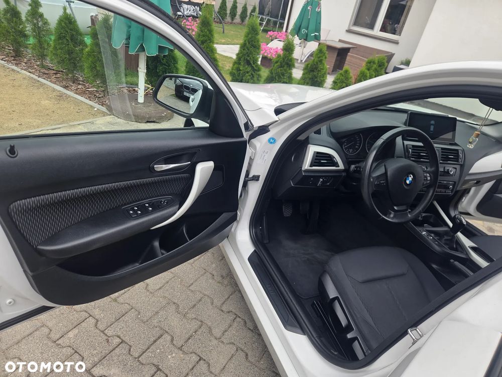 BMW Seria 1 116d DPF Edition Sport - 24