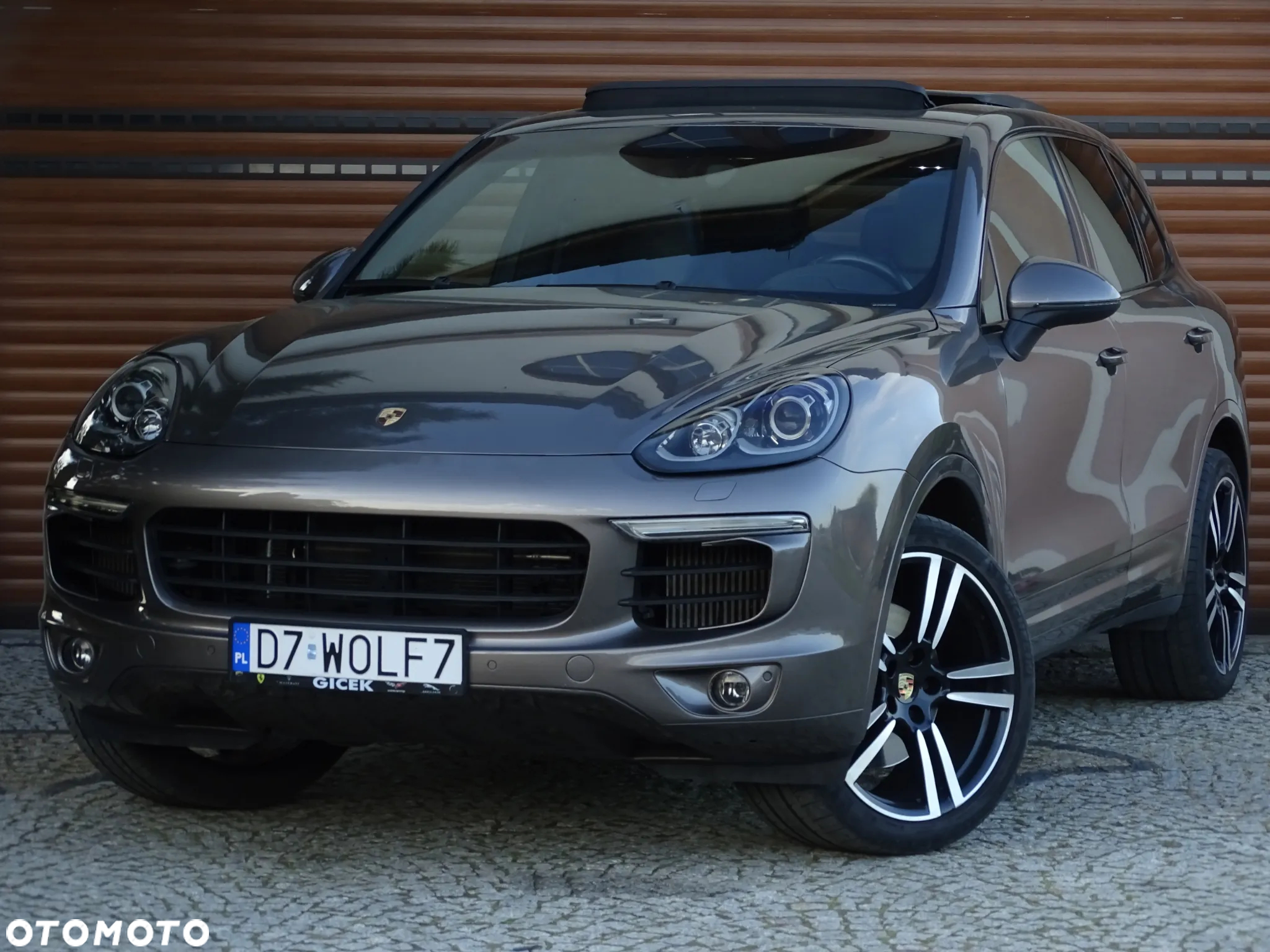 Porsche Cayenne Diesel Tiptronic S - 2