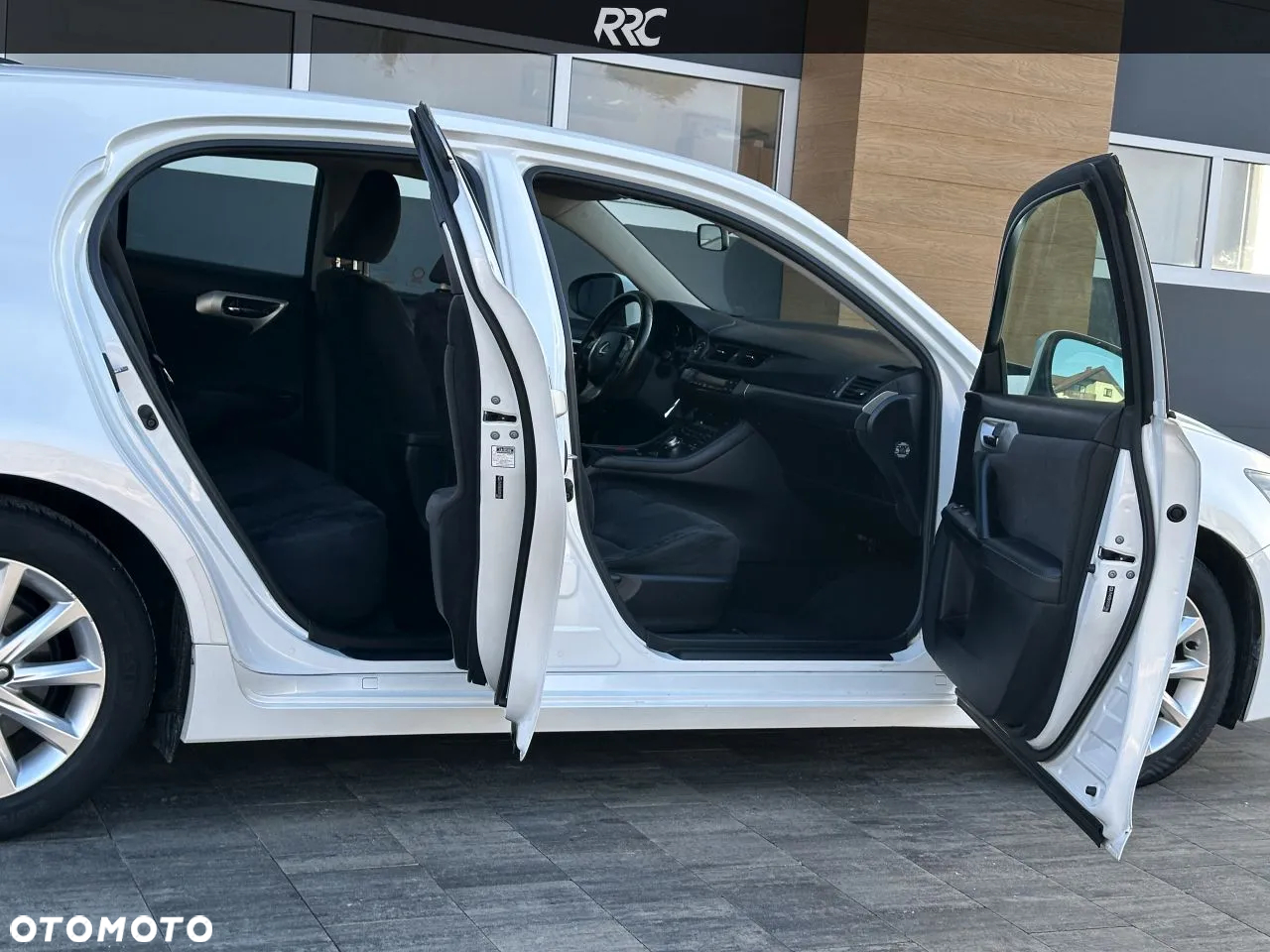 Lexus CT 200h Impression Line - 17