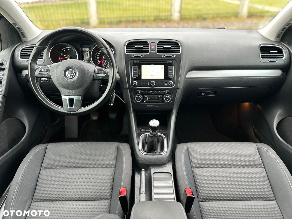 Volkswagen Golf 1.2 TSI Team - 11