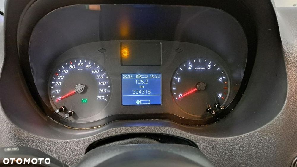 Mercedes-Benz Sprinter - 8