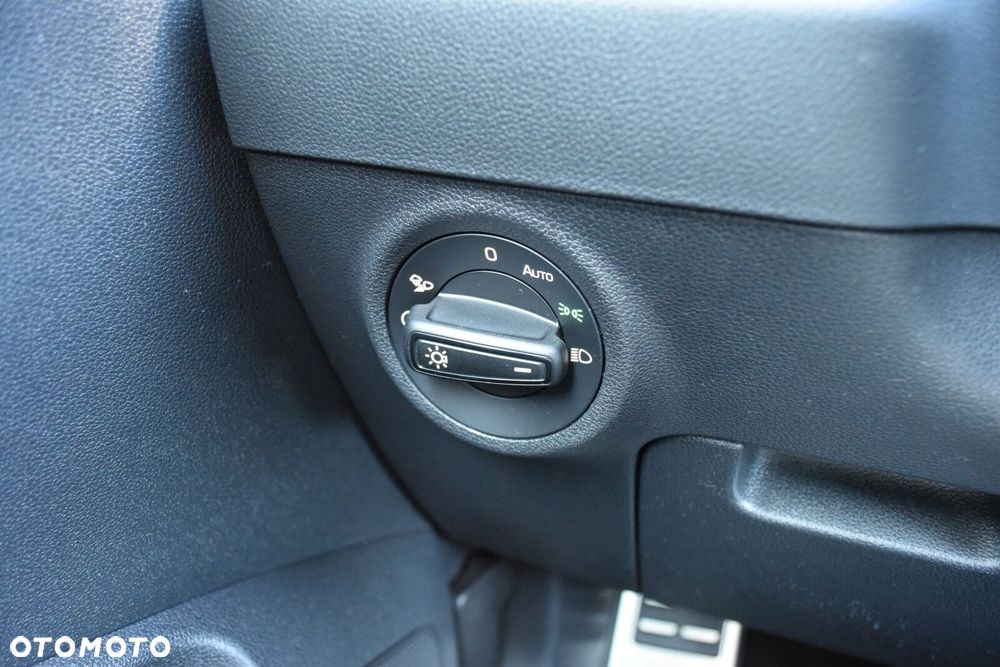 Skoda Karoq 1.5 TSI ACT Sportline DSG - 26